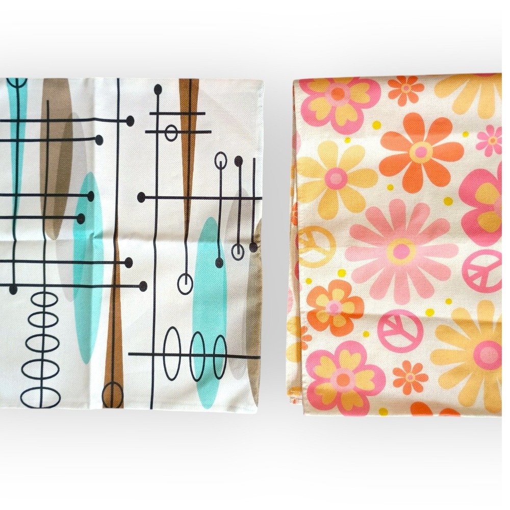 Retro MCM Atomic Pillow Cover and 70s Floral Peace Sign Table Runner Set